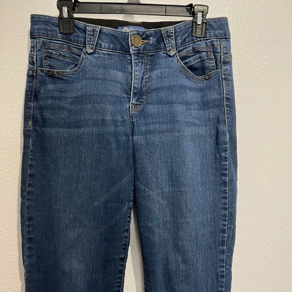 Democracy Ab Technology Womens Size 8 Stretch Denim Jeans - READ - Picture 2 of 15